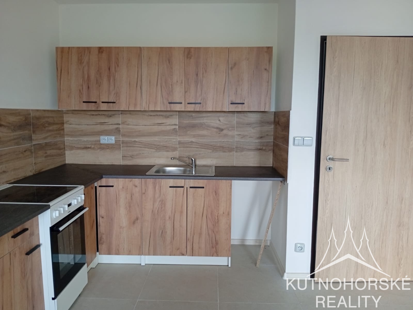 Pronájem bytu 3+1 65 m², Zbraslavice