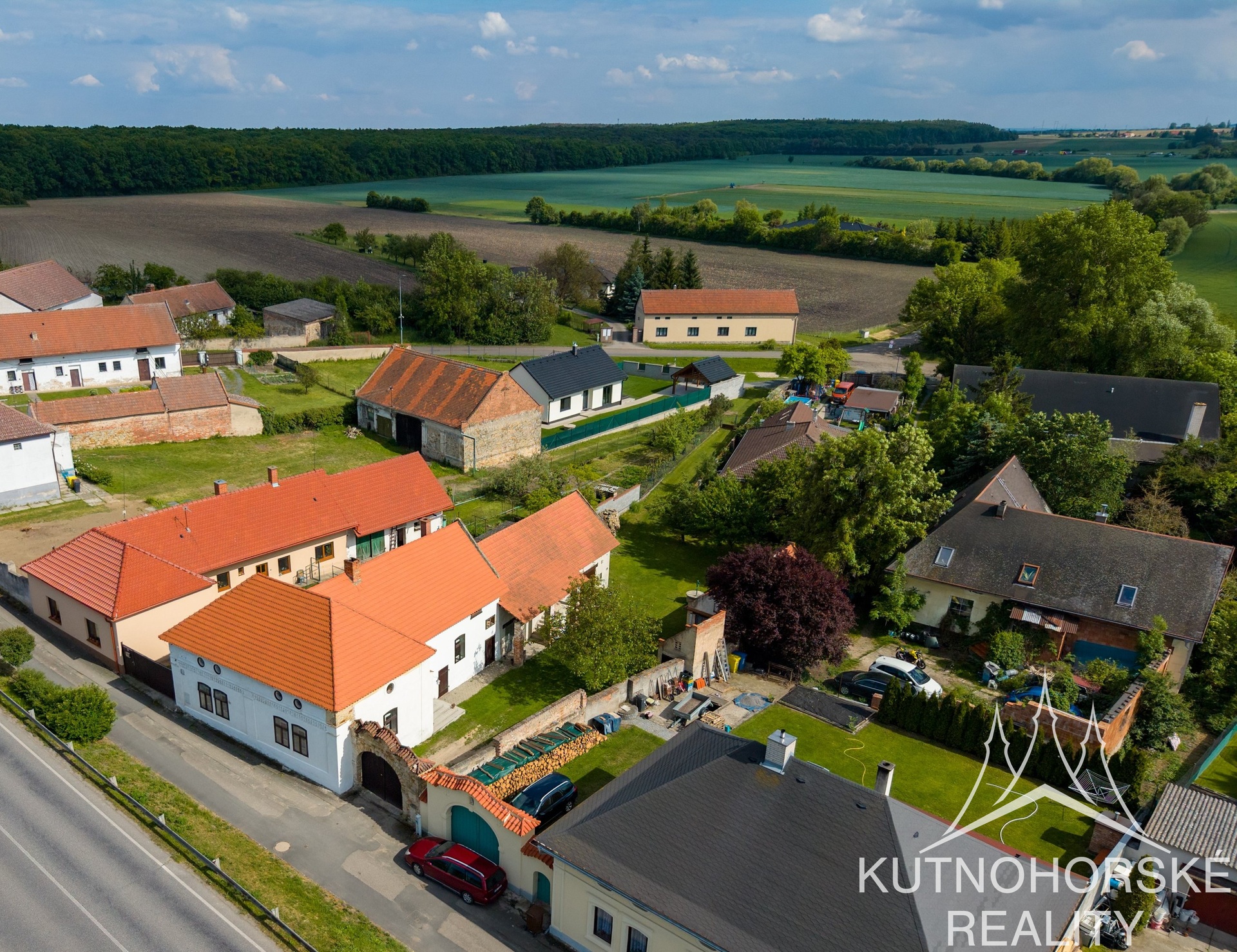 Prodej jedinečné zemědělské usedlosti 414 m², pozemek 1000 m², Velenka