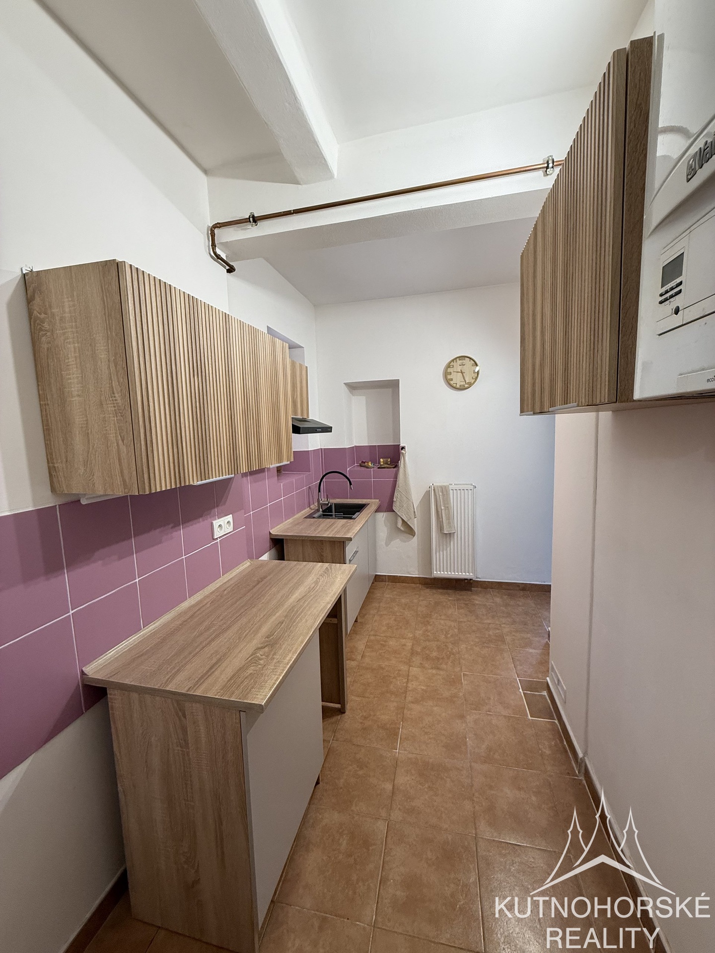 Pronájem bytu 1+kk 40 m², Kutná Hora – Hlouška