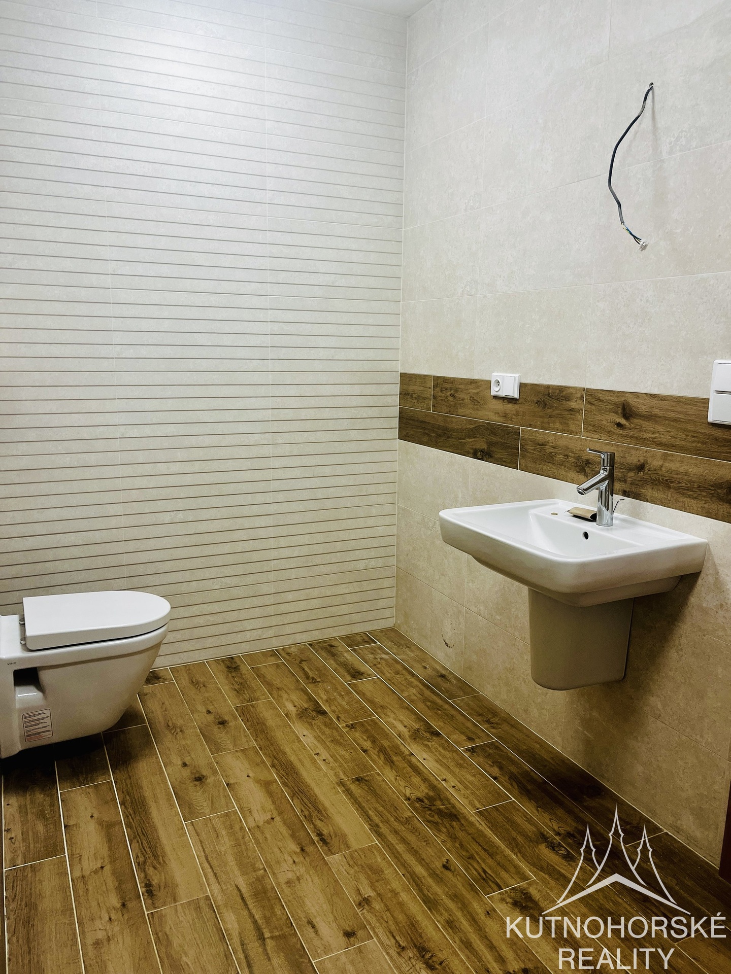 Prodej prostorného bytu 2+kk, 66 m² – Kutná Hora – Karlov