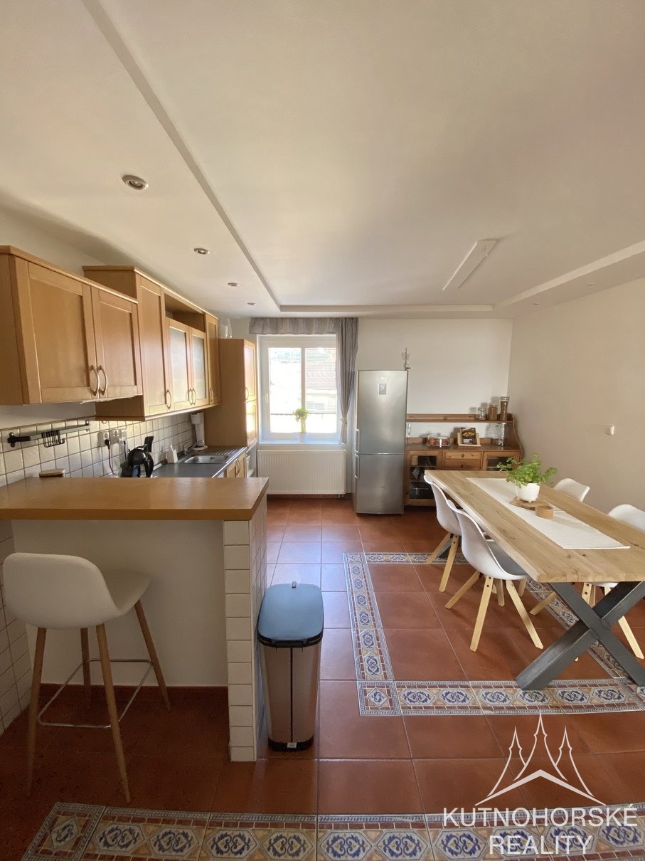Pronájem mezonetového bytu 3+1, 106 m², Kutná Hora-Vnitřní Město