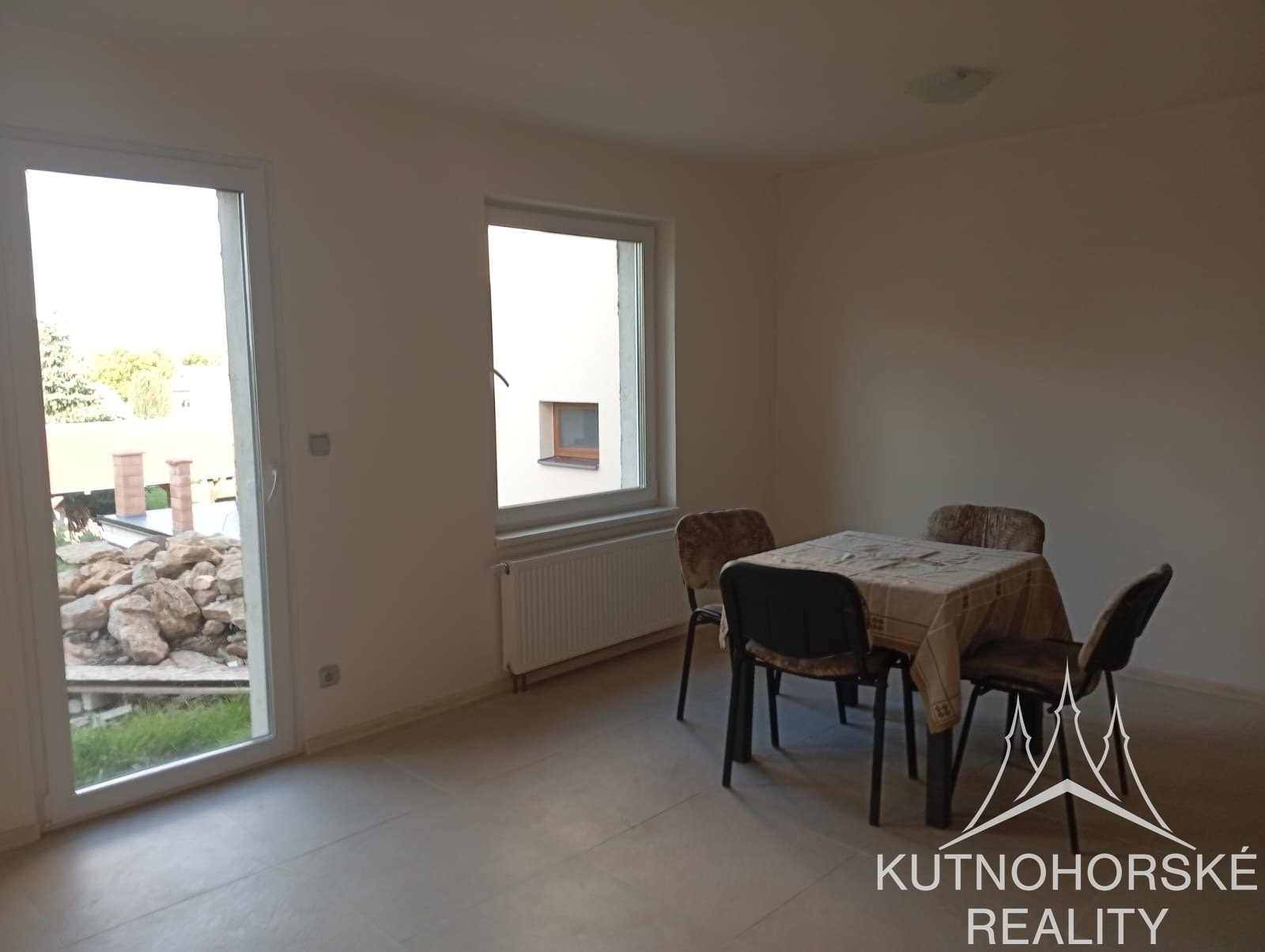 Pronájem bytu 3+1 65 m², Zbraslavice