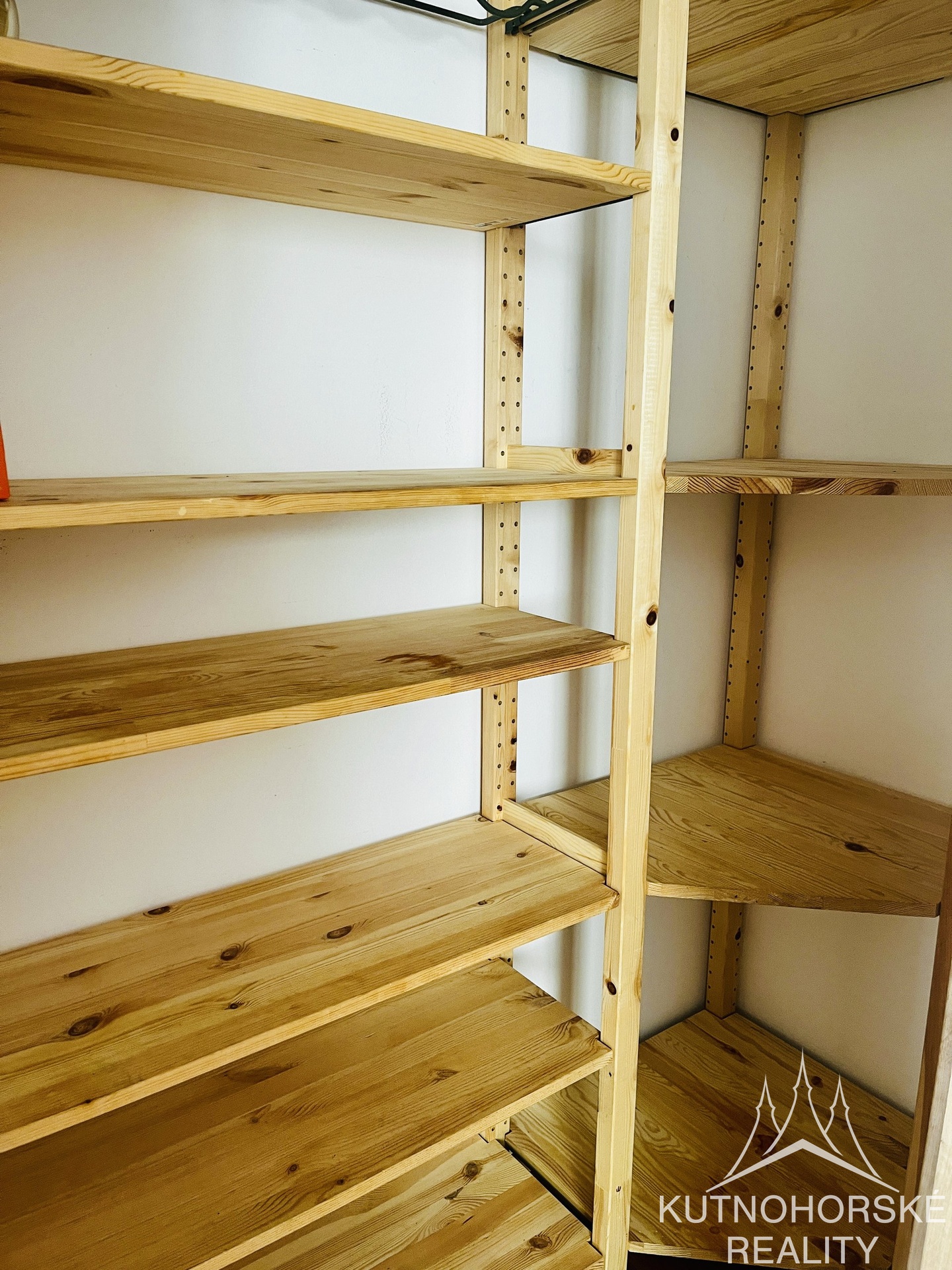 Prodej prostorného bytu 2+kk, 66 m² – Kutná Hora – Karlov