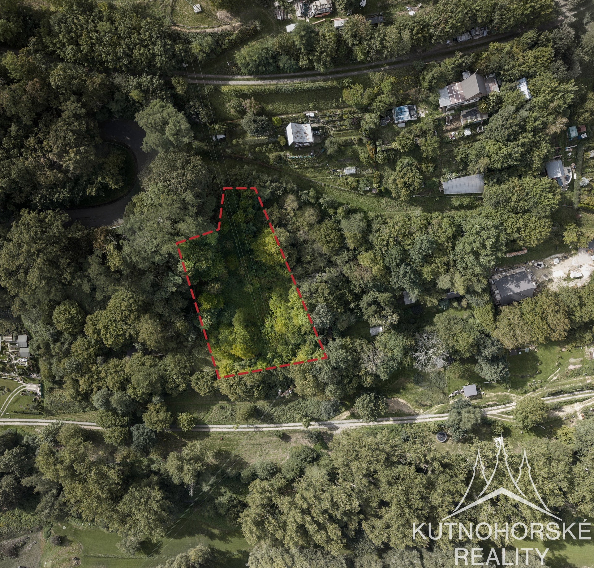 Prodej pozemku 1 707 m² ve Strenicích u Mladé Boleslavi