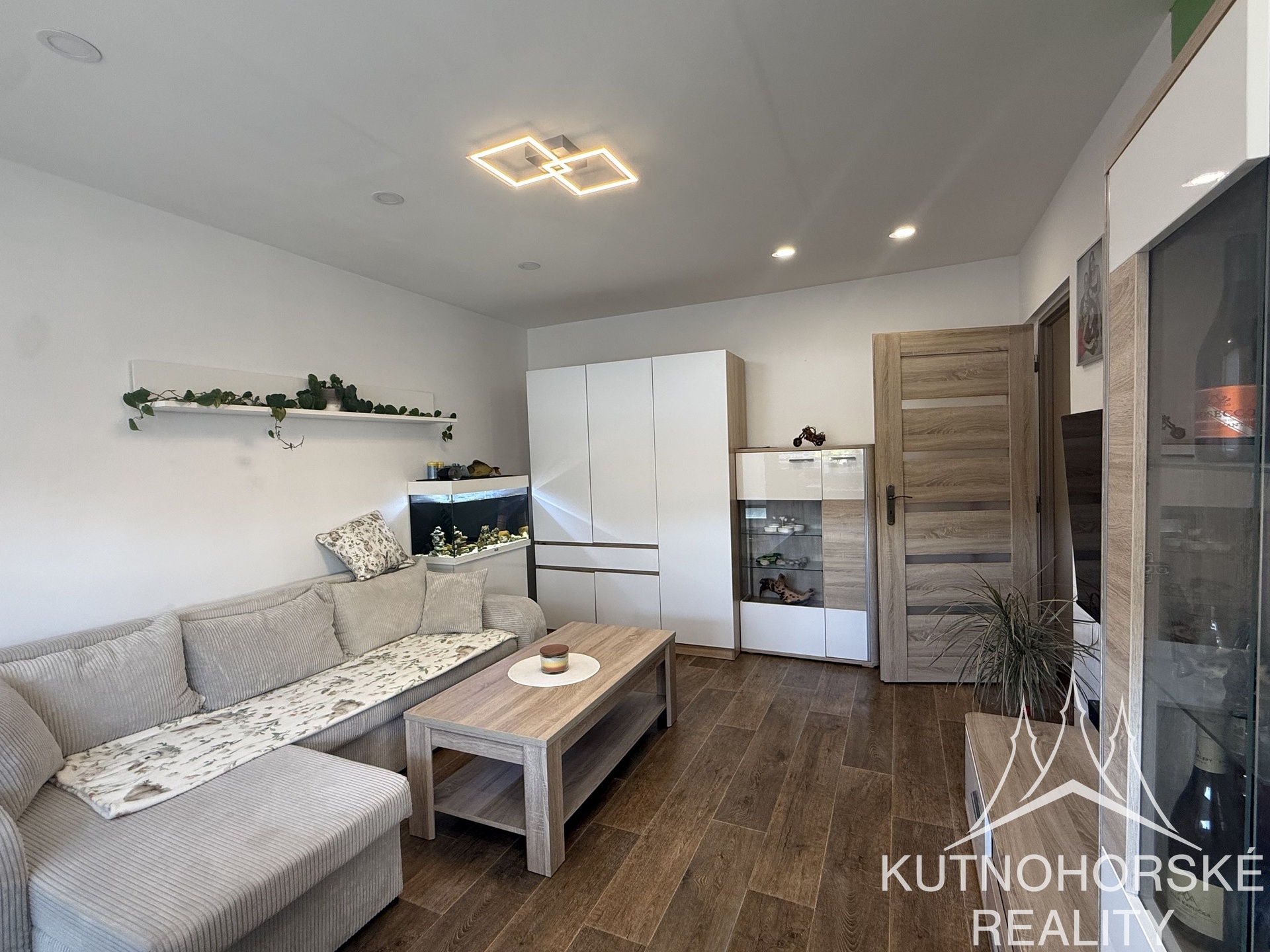 Pronájem bytu 1+kk s balkonem – Zruč nad Sázavou, Poštovní