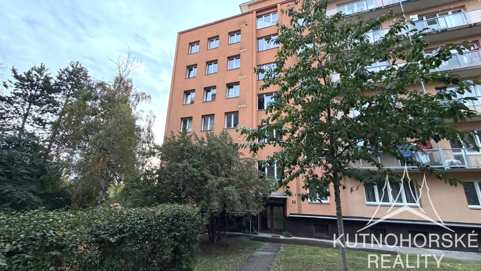 Pronájem bytu 2+1 s balkonem, 49 m², Spojovací, Praha – Žižkov