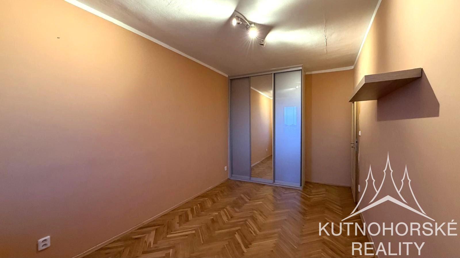 Pronájem bytu 2+1 s balkonem, 49 m², Spojovací, Praha – Žižkov